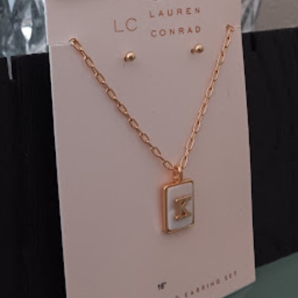 LC LAUREN CONRAD 2pc SET Gold Mother of Pearl 'K' Initial Necklace/Stud Earrings - Picture 3 of 4